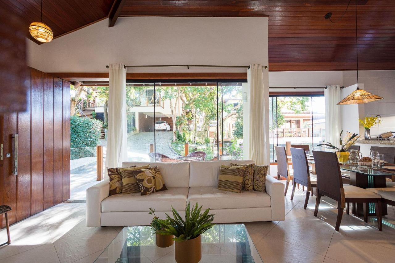Casa Espetacular Entre Geriba E Ferradurinha - Wifi 200Mb - Piscina Do Codominio - 700 M Da Praia - Garagem - 4 Suites - Area Gourmet Privativa - Cozinha Equipada - Area Kids - Portaria 24H - Ar Condicionado Búzios Екстериор снимка