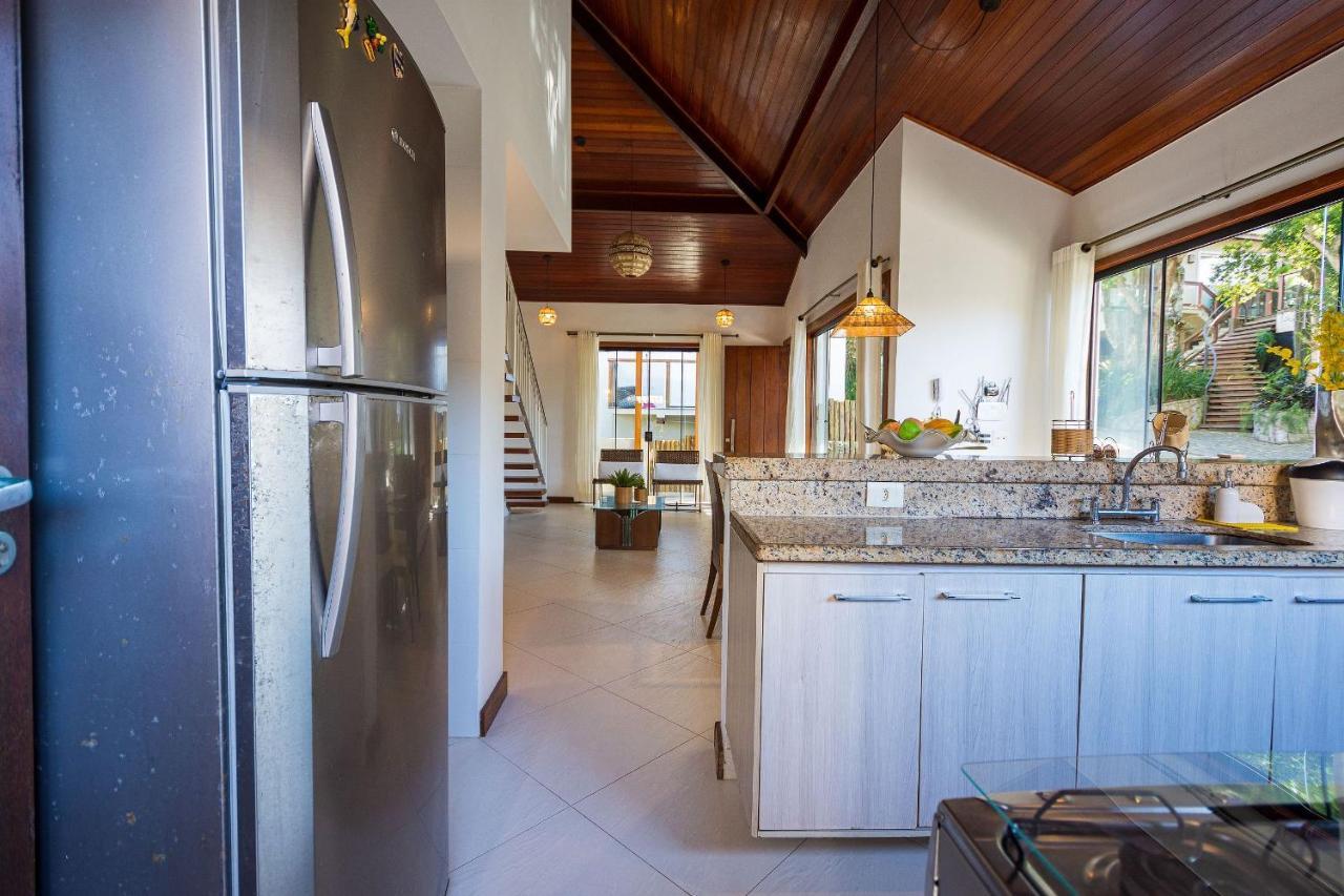 Casa Espetacular Entre Geriba E Ferradurinha - Wifi 200Mb - Piscina Do Codominio - 700 M Da Praia - Garagem - 4 Suites - Area Gourmet Privativa - Cozinha Equipada - Area Kids - Portaria 24H - Ar Condicionado Búzios Екстериор снимка